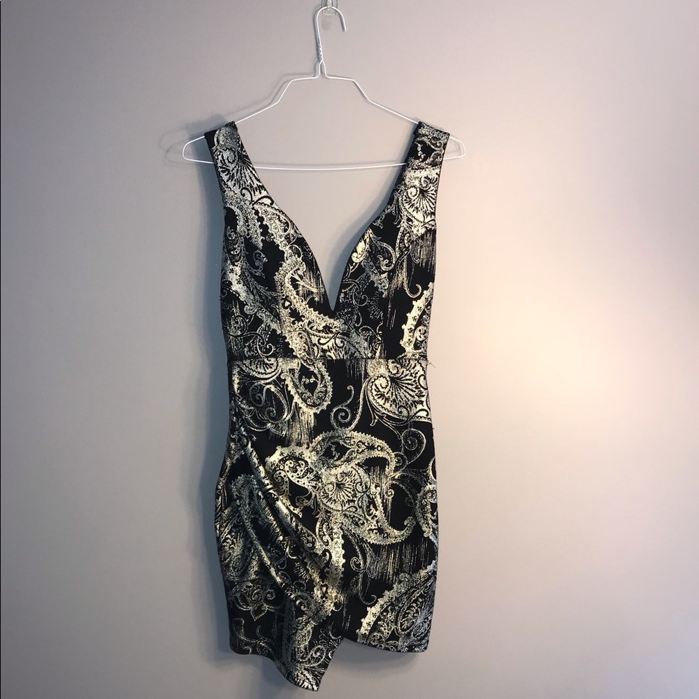 Black, V-neck, Windsor dress with gold details